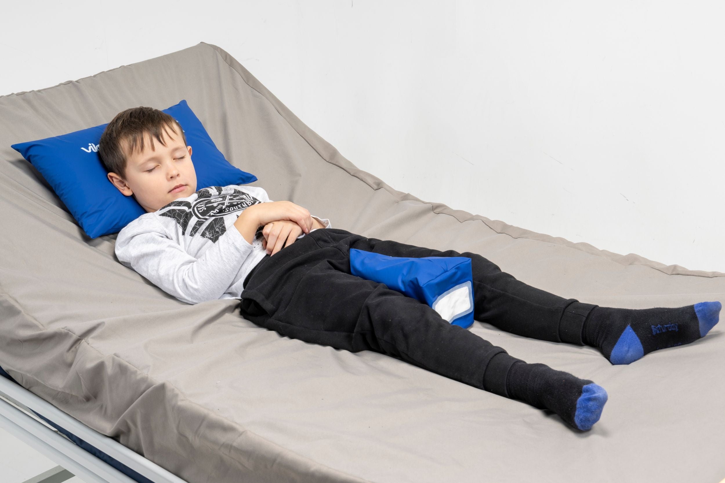 PP8047 – PosiPerle Abduktionskilepude, XS 21x12x15 cm