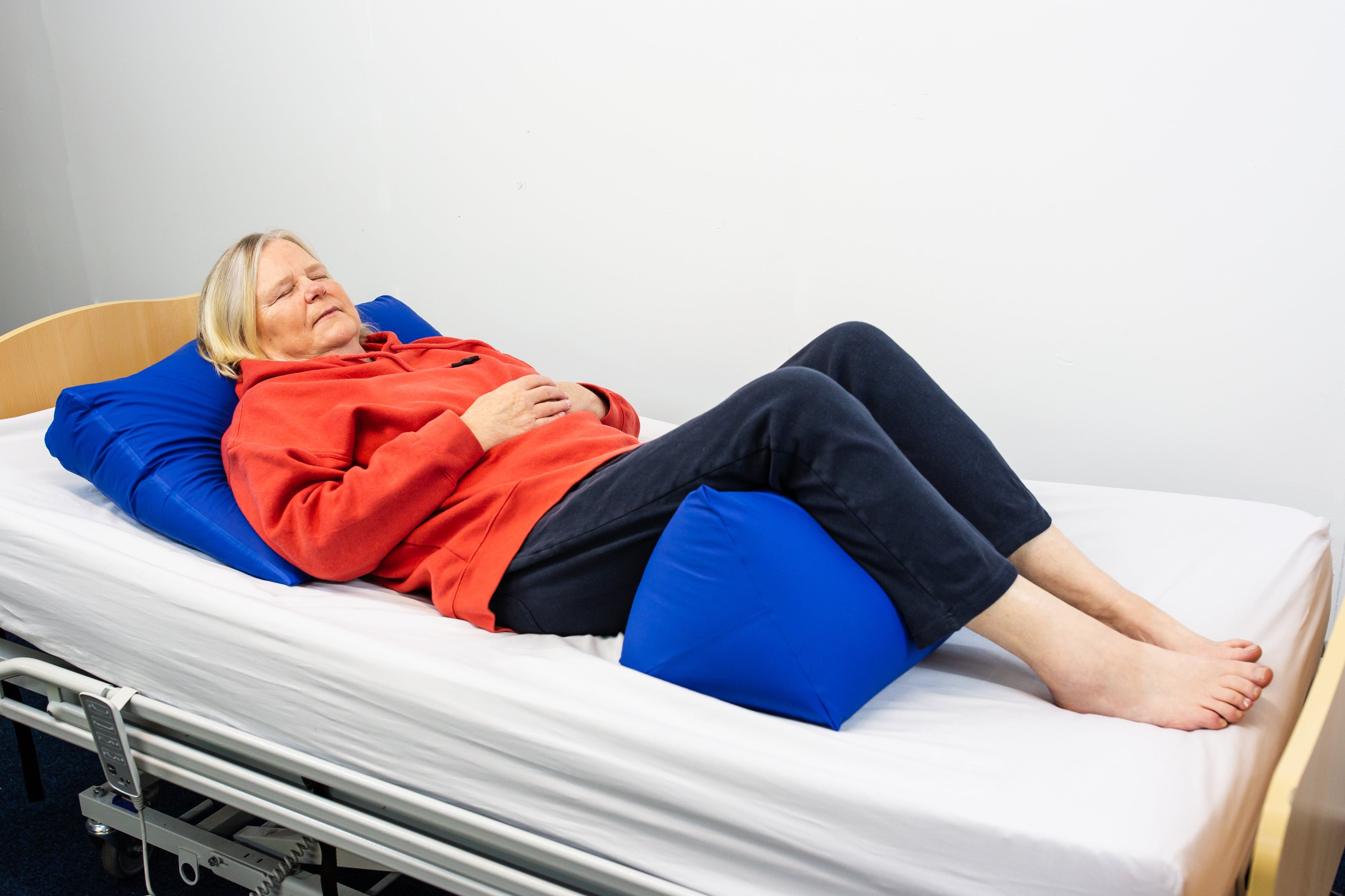 PP8014 - PosiPerle Semi-Fowler Pude Large 70x56x14cm